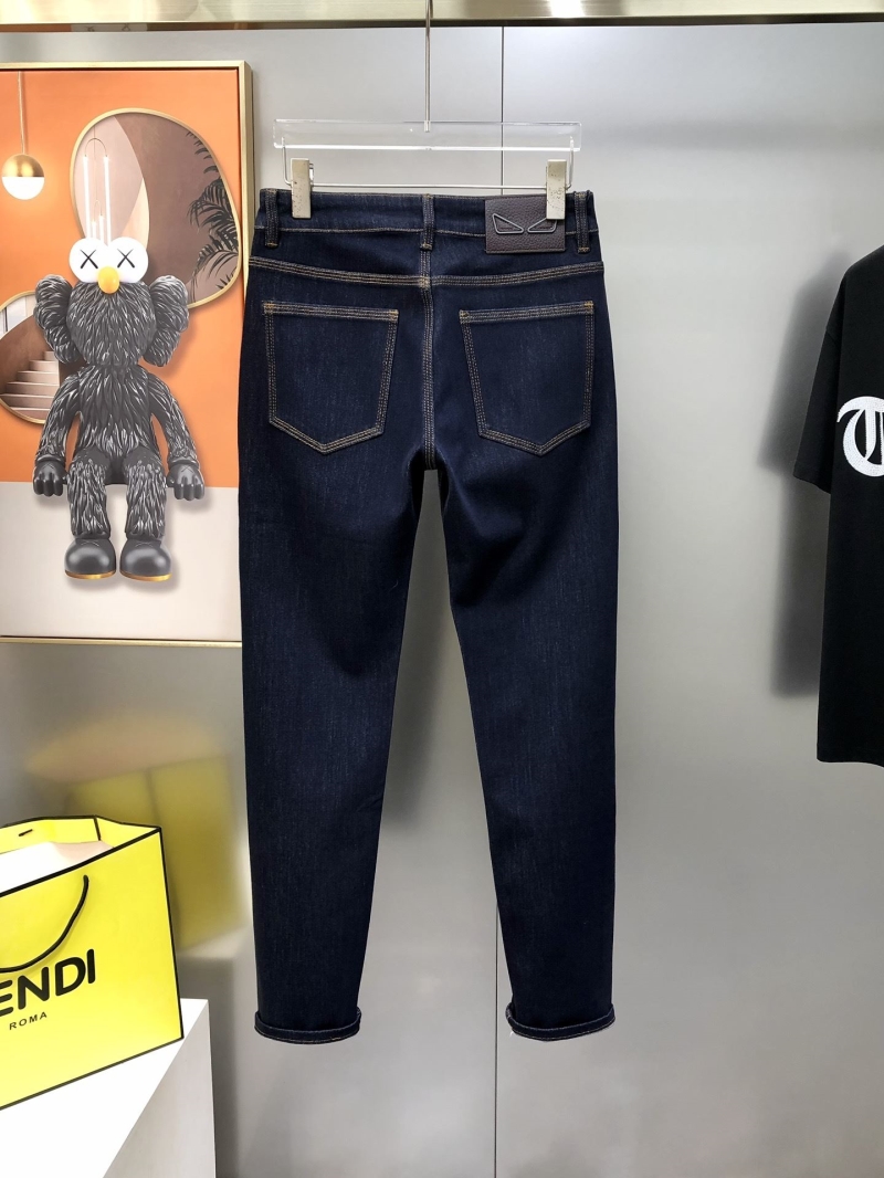 F**di jeans